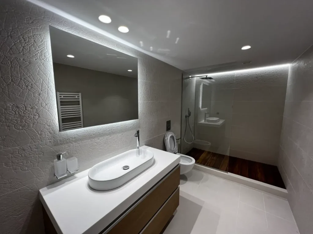 IMG 0986b657fcfce123ffc9432d643a7186 V